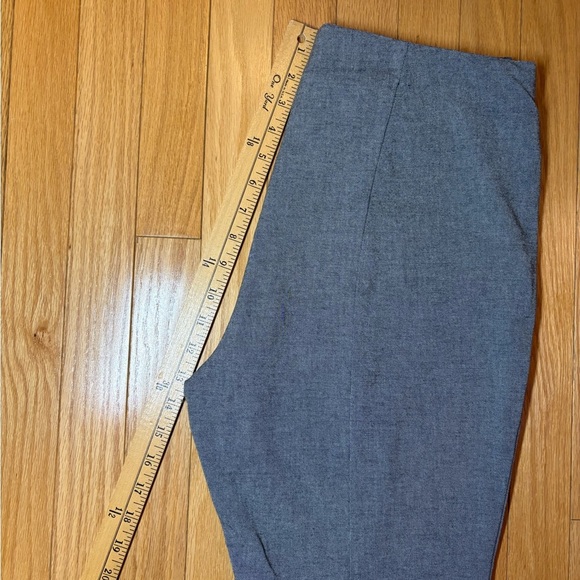 Banana Republic Sloan grey Leggings Pants, size 12 Petite, fit smaller - Picture 9 of 12
